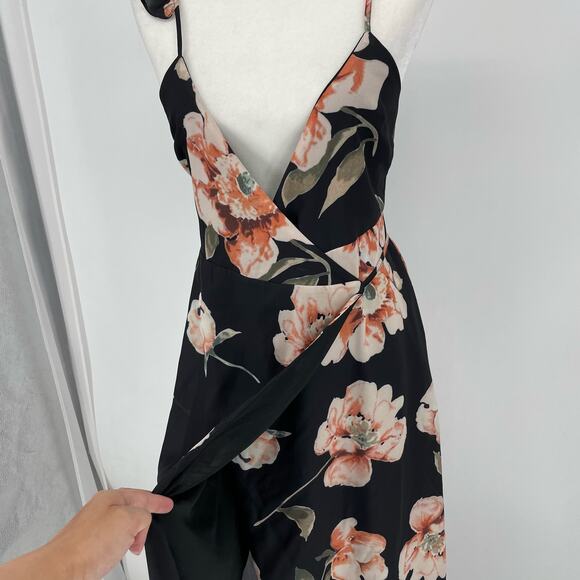 Boutique Sleeveless Floral Dress Size Medium - Picture 5 of 11